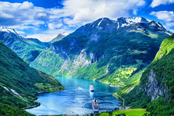 Os Fiordes Noruegueses: Beleza Natural e Patrimônio Mundial