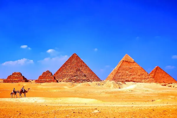 História Viva das Pirâmides de Gizé no Egito